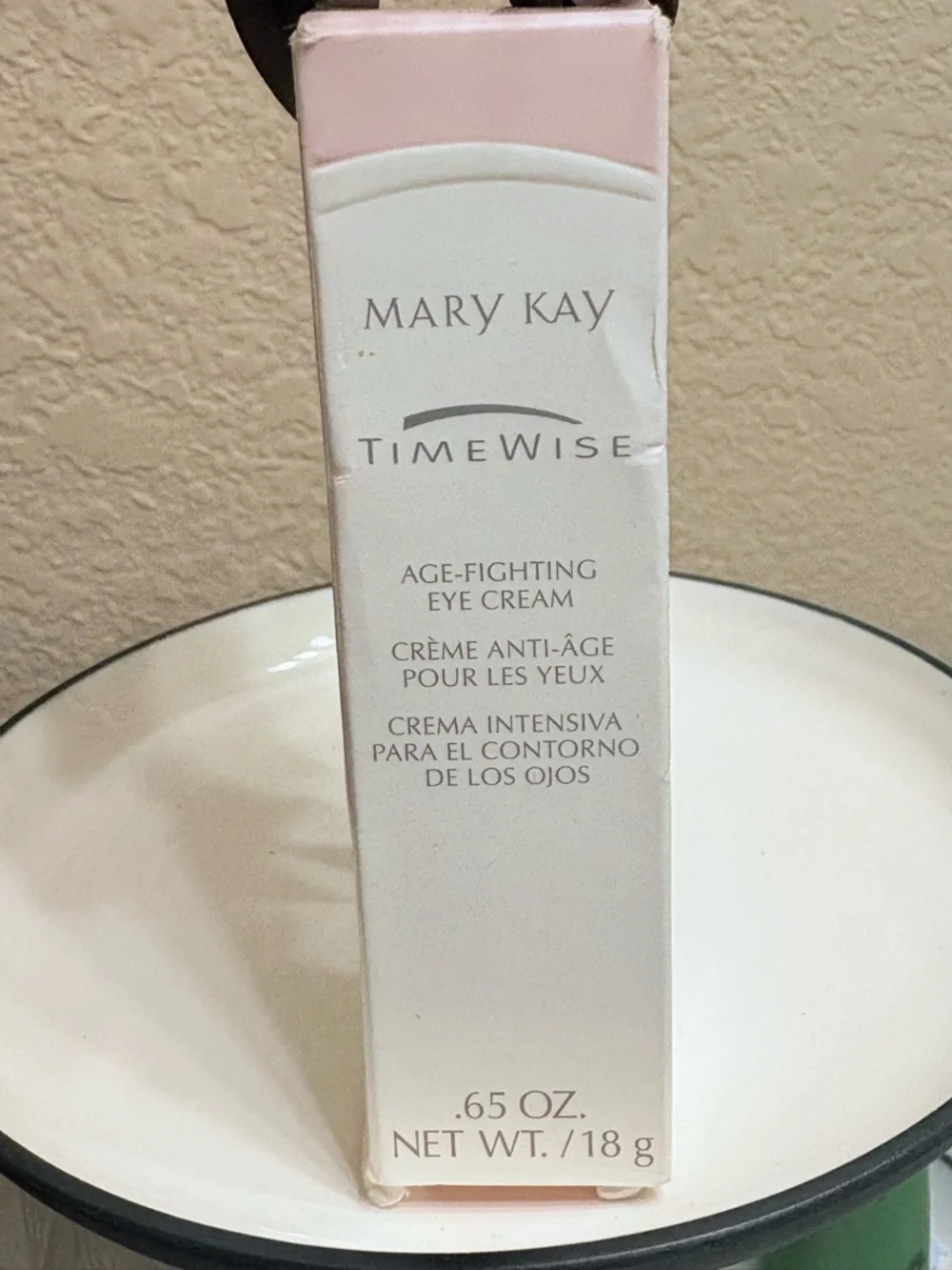 Mary Kay TimeWise Age Fighting Eye Cream .65oz #710100 Pink Cap Discontinued NIB